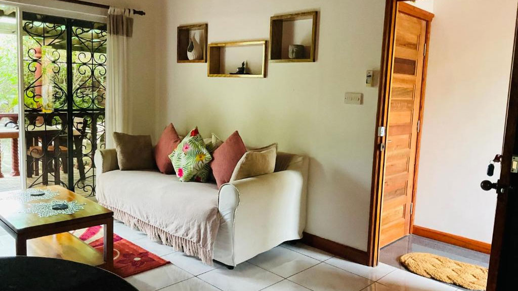 Effie Mountain View Gecko Villa