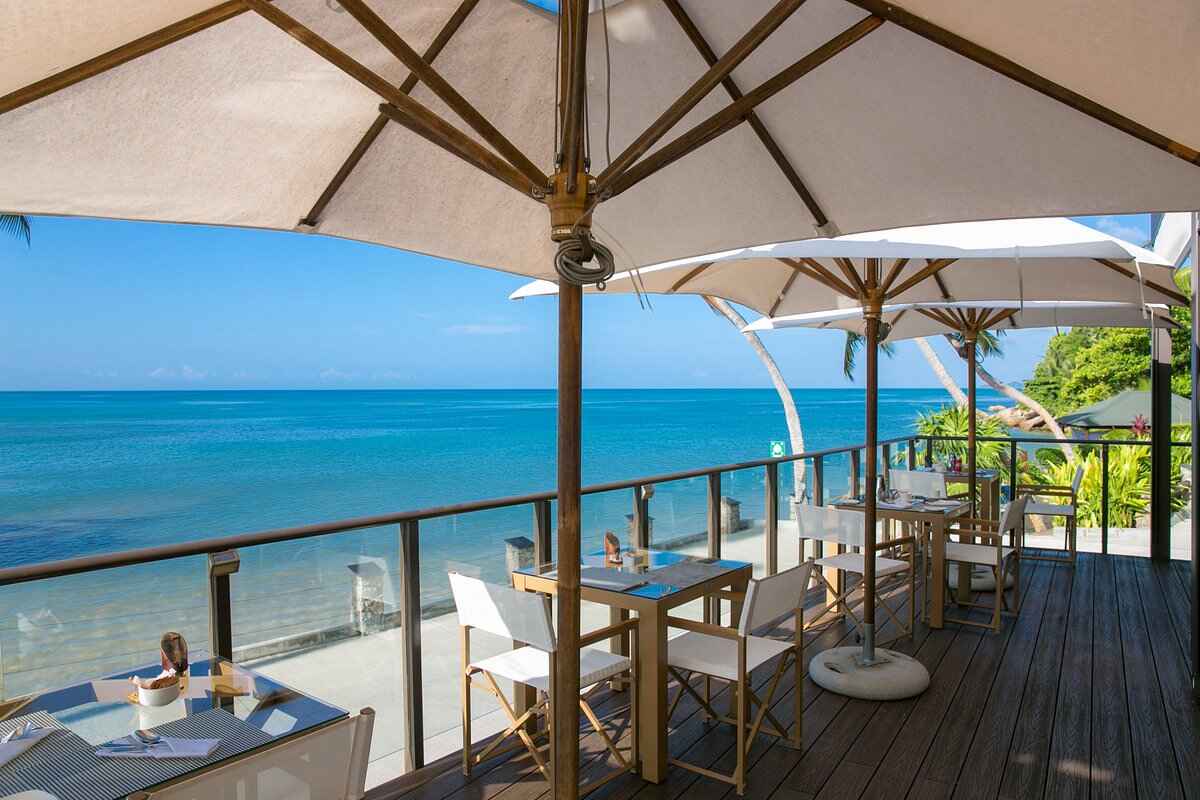 Coco de Mer Hotel & Black Parrot Suites