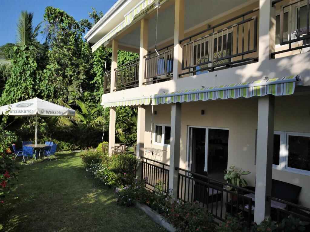 Silhoutte View Apartments