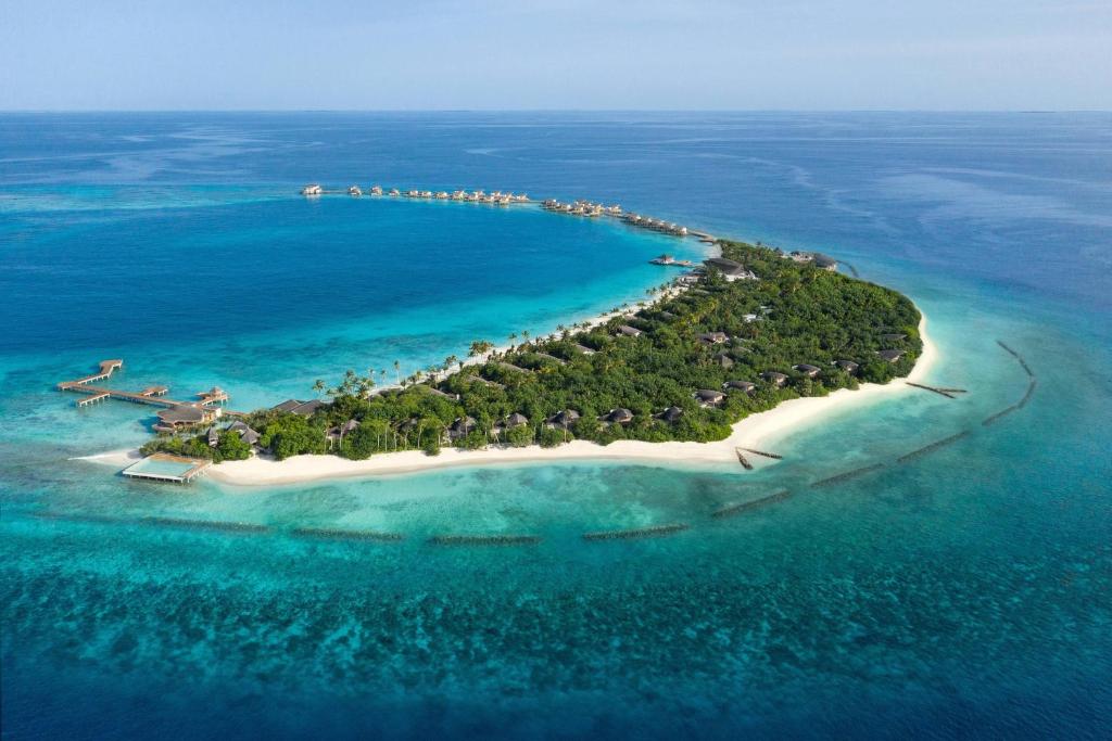 JW Marriott Maldives Resort & Spa Partners with Anshuka Parwani for Wellness Month
