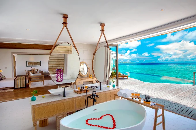 Madifushi Private Island Unveils Silent DJ & Karaoke Lounge