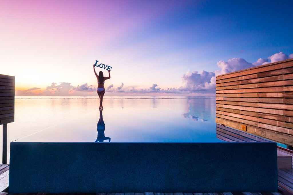 10 Best Maldives Luxury Hotels with Tennis courts