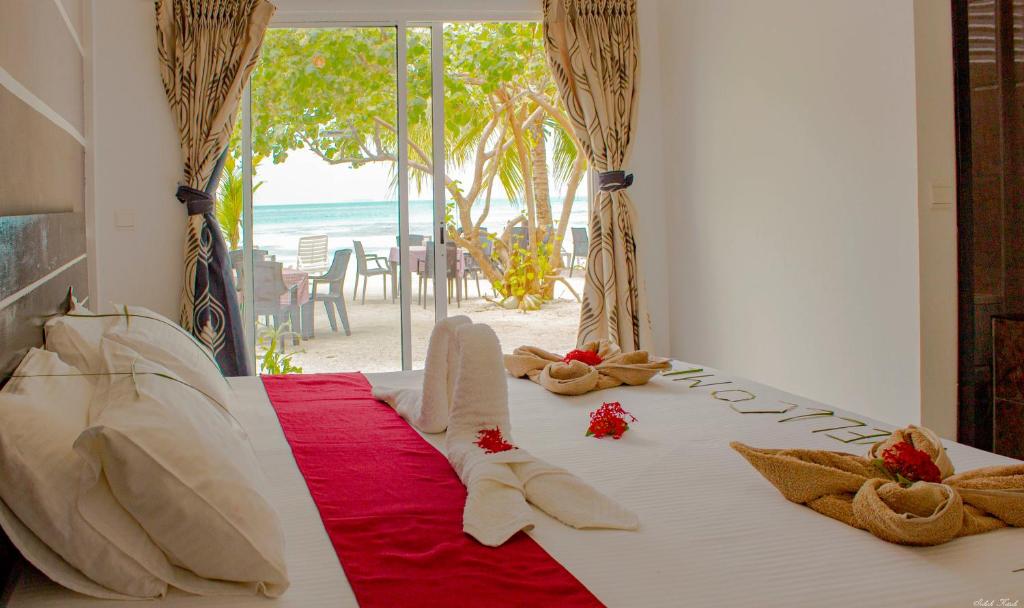 Crown Beach Villas