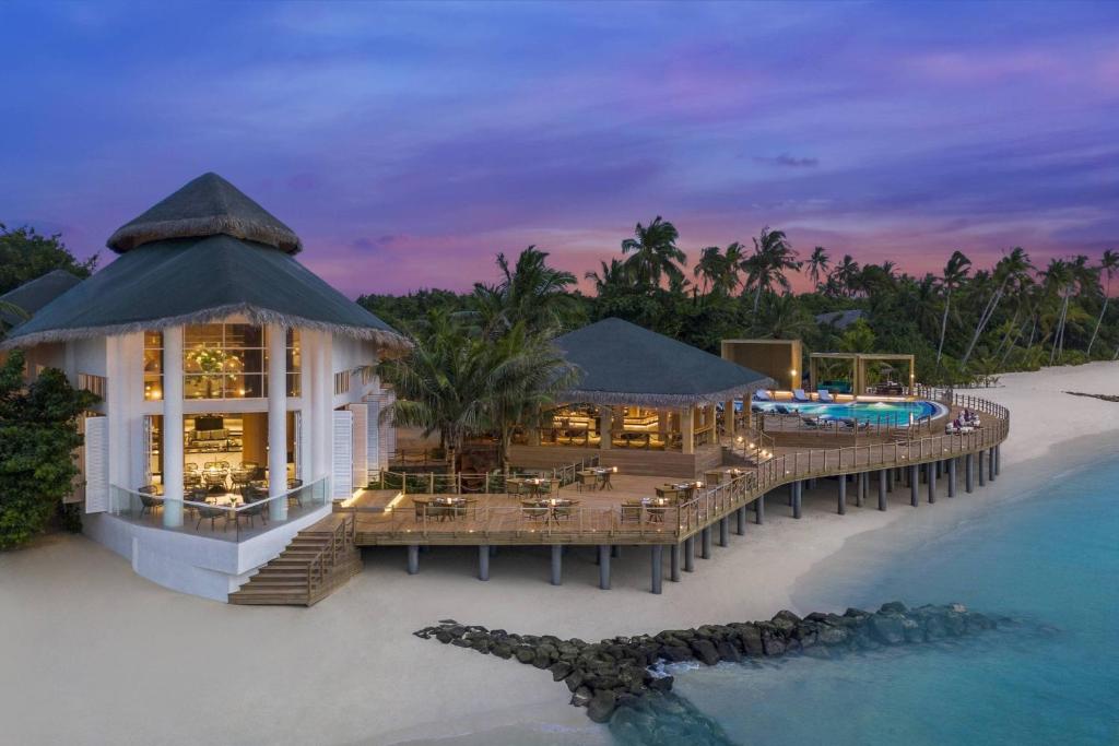 Marriott Maldives MIMAP Graduation