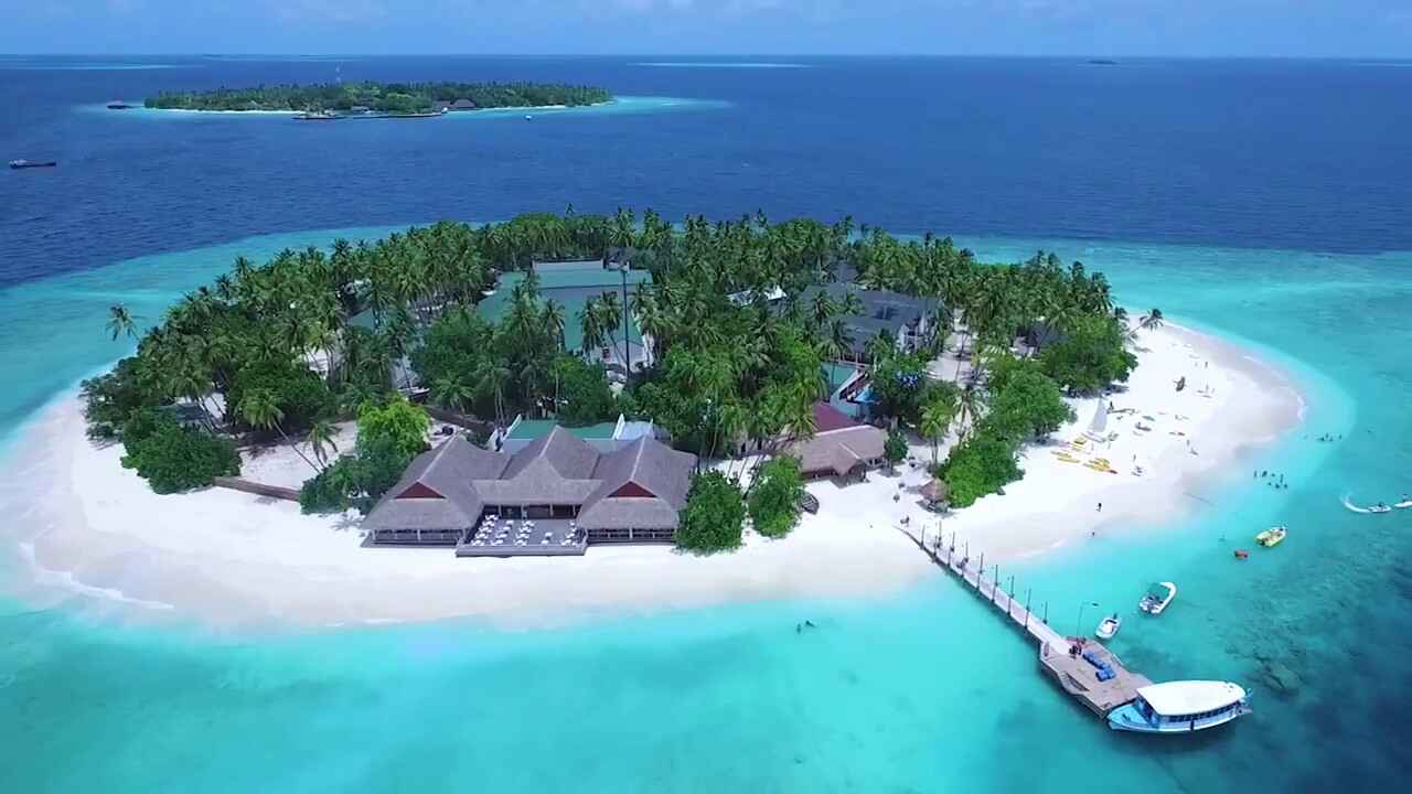 10 Best Cheap Resorts near Male Airport In Maldives