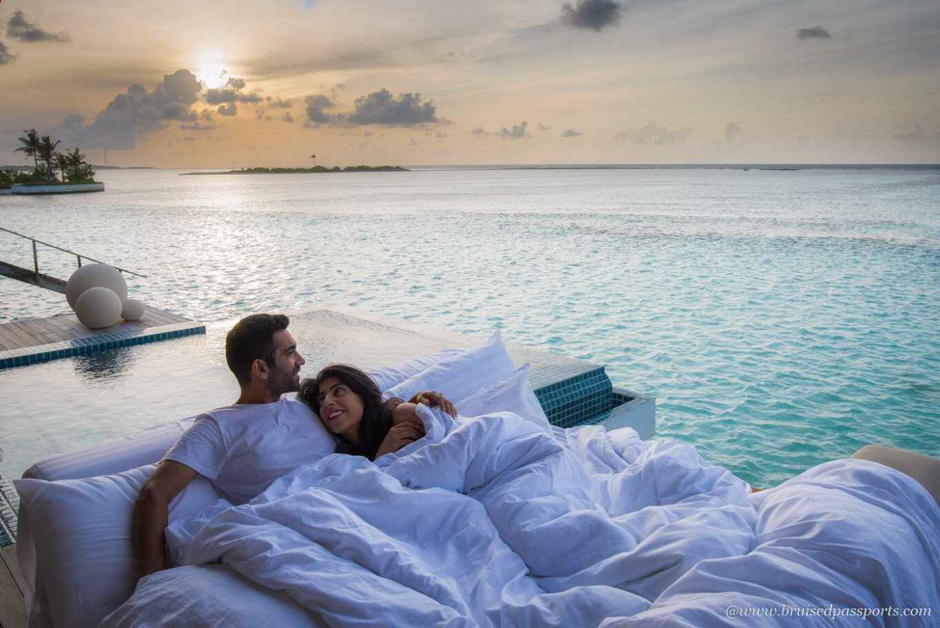 10 Best Honeymoon Water Suites